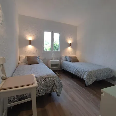 Relax With Parking Apartment *