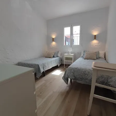 Relax With Parking Apartment