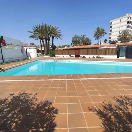 Relax With Parking * Playa del Ingles (Gran Canaria)
